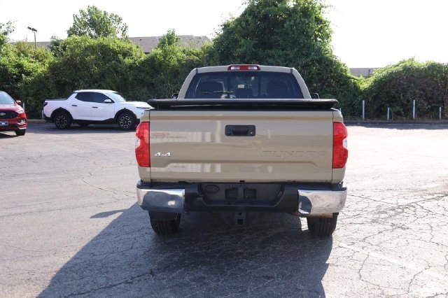 Used 2017 Toyota Tundra SR5 AWD/4WD image 6