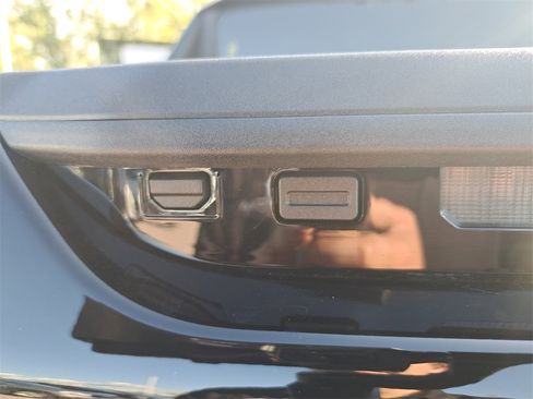 New 2025 GMC Hummer EV 3X w/ Extreme Off-Road Package image 12