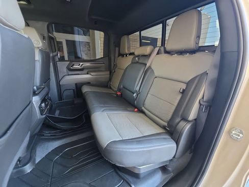 Used 2022 Chevrolet Silverado 1500 ZR2 w/ Technology Package AWD/4WD image 26