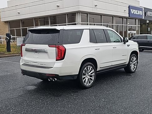 Used 2023 GMC Yukon Denali image 12