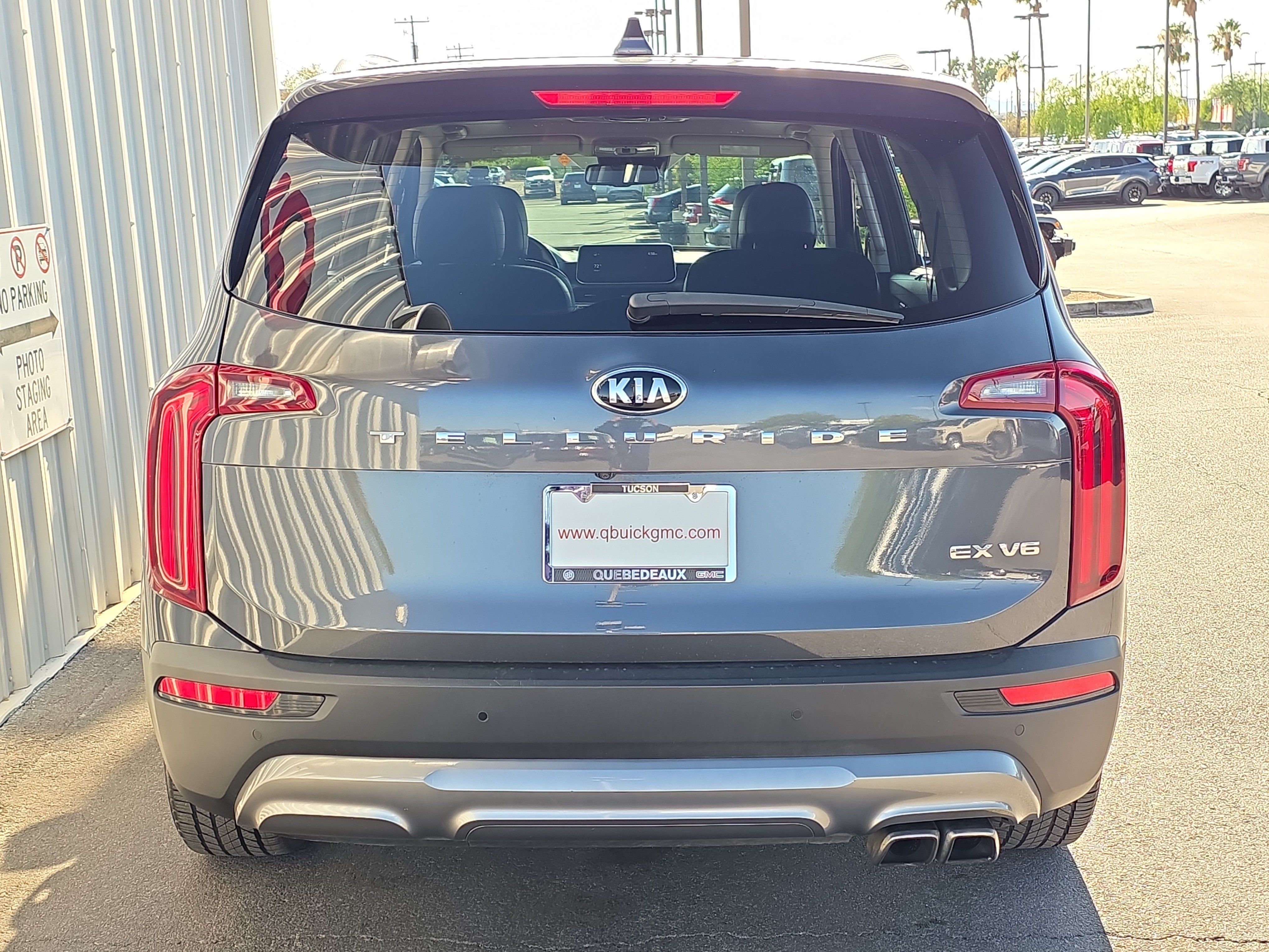 Used 2021 Kia Telluride EX w/ EX Premium Package FWD image 6