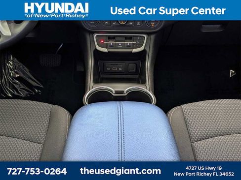 Used 2022 GMC Terrain SLE w/ Driver Convenience Package image 22