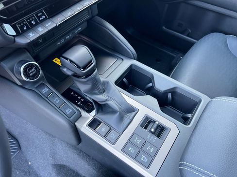 New 2026 Toyota Land Cruiser Base image 26