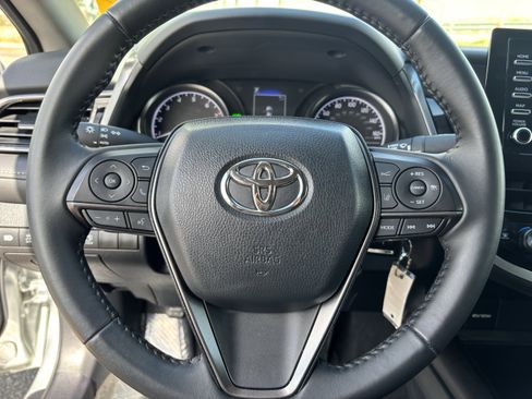Used 2024 Toyota Camry SE FWD image 29
