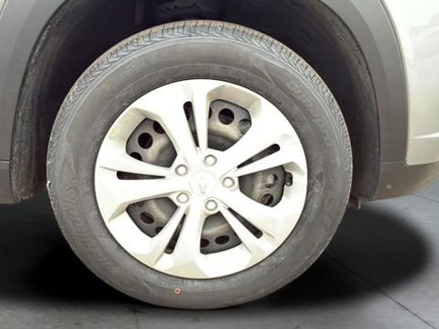 Certified 2024 Chevrolet Trax LS w/ Driver Confidence Package image 29