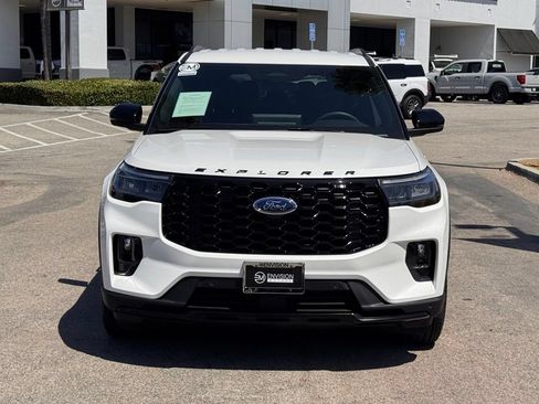 Used 2026 Ford Explorer ST-Line RWD image 6