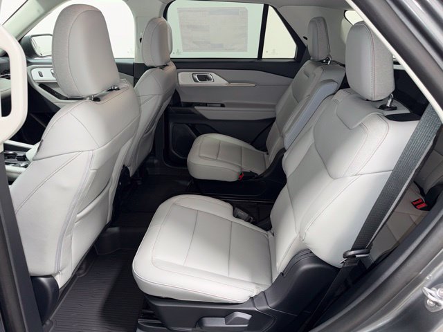 New 2026 Ford Explorer Active w/ Active Comfort Package AWD/4WD image 26