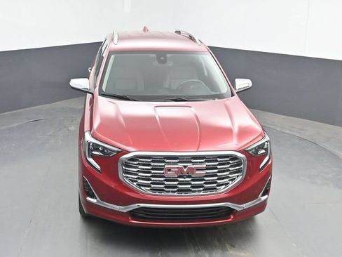 Used 2018 GMC Terrain Denali w/ Advanced Safety Package AWD/4WD image 14