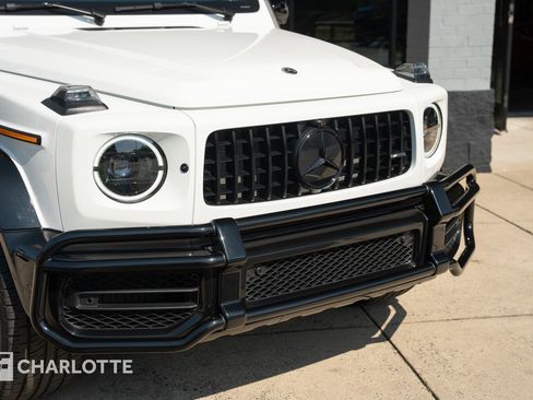 Used 2024 Mercedes-Benz G 63 AMG 4MATIC image 2