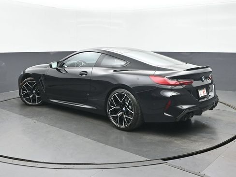 Used 2022 BMW M8 Competition w/ M Carbon Exterior Package AWD/4WD image 5