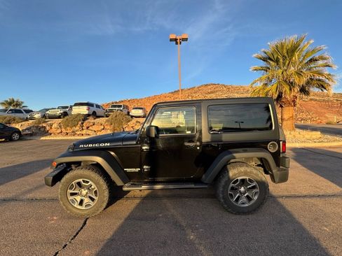 Used 2014 Jeep Wrangler Rubicon w/ Power Convenience Group image 2