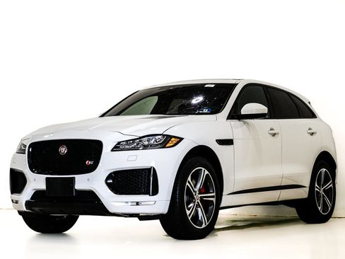 Used 2020 Jaguar F-PACE S AWD/4WD image 3