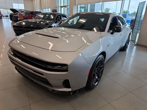 New 2026 Dodge Charger R/T AWD/4WD image 2