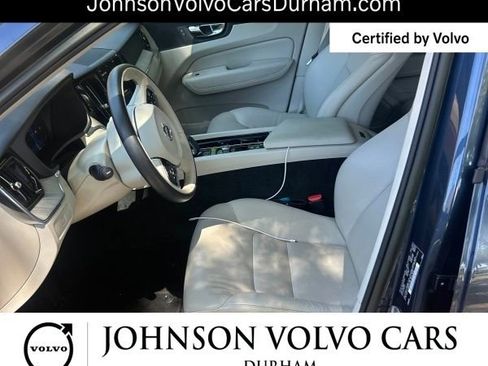 Used 2023 Volvo XC60 B5 Plus w/ Climate Package AWD/4WD image 7