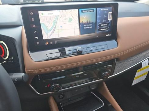 New 2026 Nissan Rogue Platinum w/ Platinum Premium Package image 23