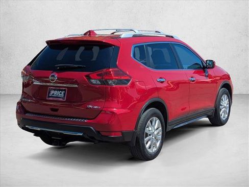 Used 2017 Nissan Rogue SV AWD/4WD image 5