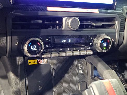 New 2026 Toyota Tacoma TRD Pro AWD/4WD image 19