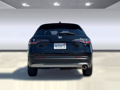 Used 2025 Honda HR-V Sport image 10