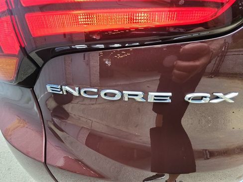 Used 2023 Buick Encore GX Preferred w/ Cold Weather Comfort Package FWD image 37