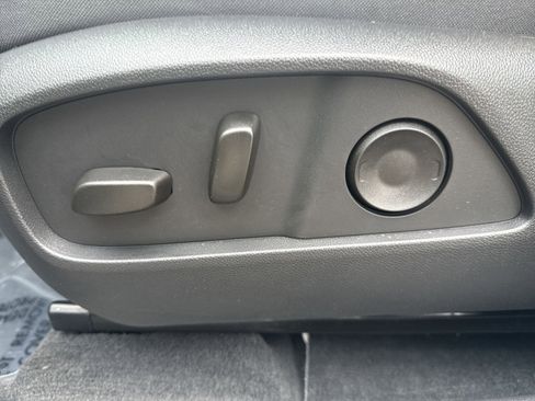 Used 2026 Chevrolet Equinox ACTIV w/ Safety and Technology Package FWD image 14