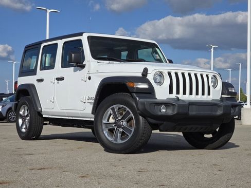 Used 2021 Jeep Wrangler Unlimited Sport image 2