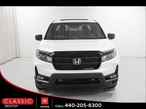 Used 2024 Honda Ridgeline Black Edition image 2