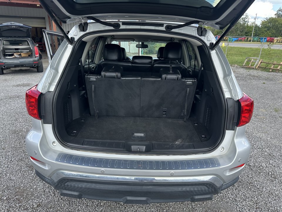 Used 2018 Nissan Pathfinder SL FWD image 22
