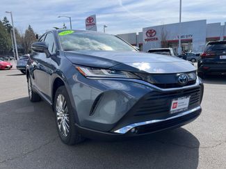 Used 2024 Toyota Venza Limited video 1