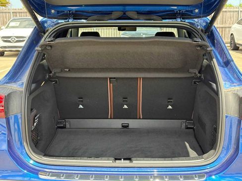 Used 2025 Mercedes-Benz GLA 250 image 10