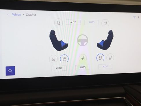 Used 2024 Lexus LC 500 Convertible w/ Touring Package image 8