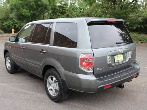 Used 2007 Honda Pilot LX image 3