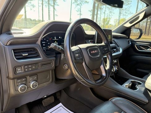 Used 2023 GMC Yukon AT4 image 19