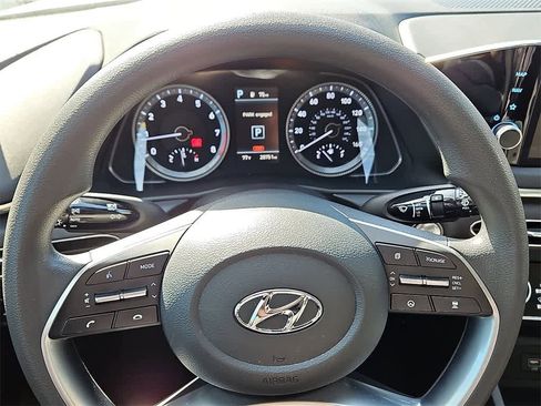 Used 2023 Hyundai Sonata SEL w/ Preferred Accessory Package image 19