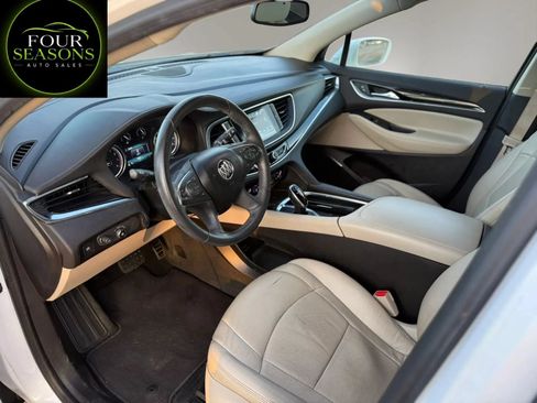 Used 2018 Buick Enclave Essence FWD image 10