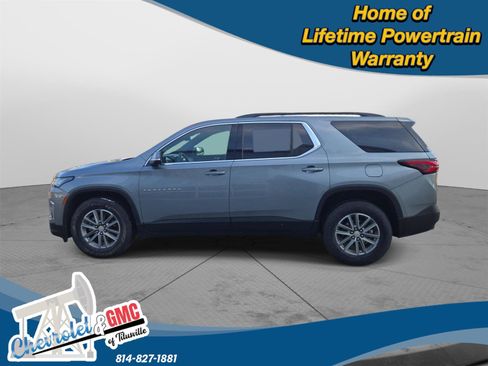 Used 2023 Chevrolet Traverse LT image 7
