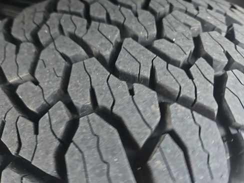 Used 2021 Chevrolet Silverado 2500 Custom w/ Custom Value Package image 46