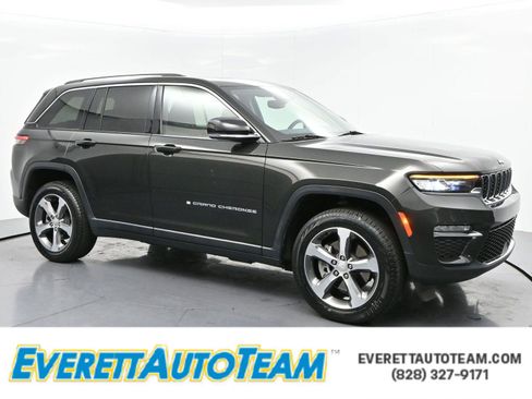 Used 2023 Jeep Grand Cherokee 4WD 4xe image 1