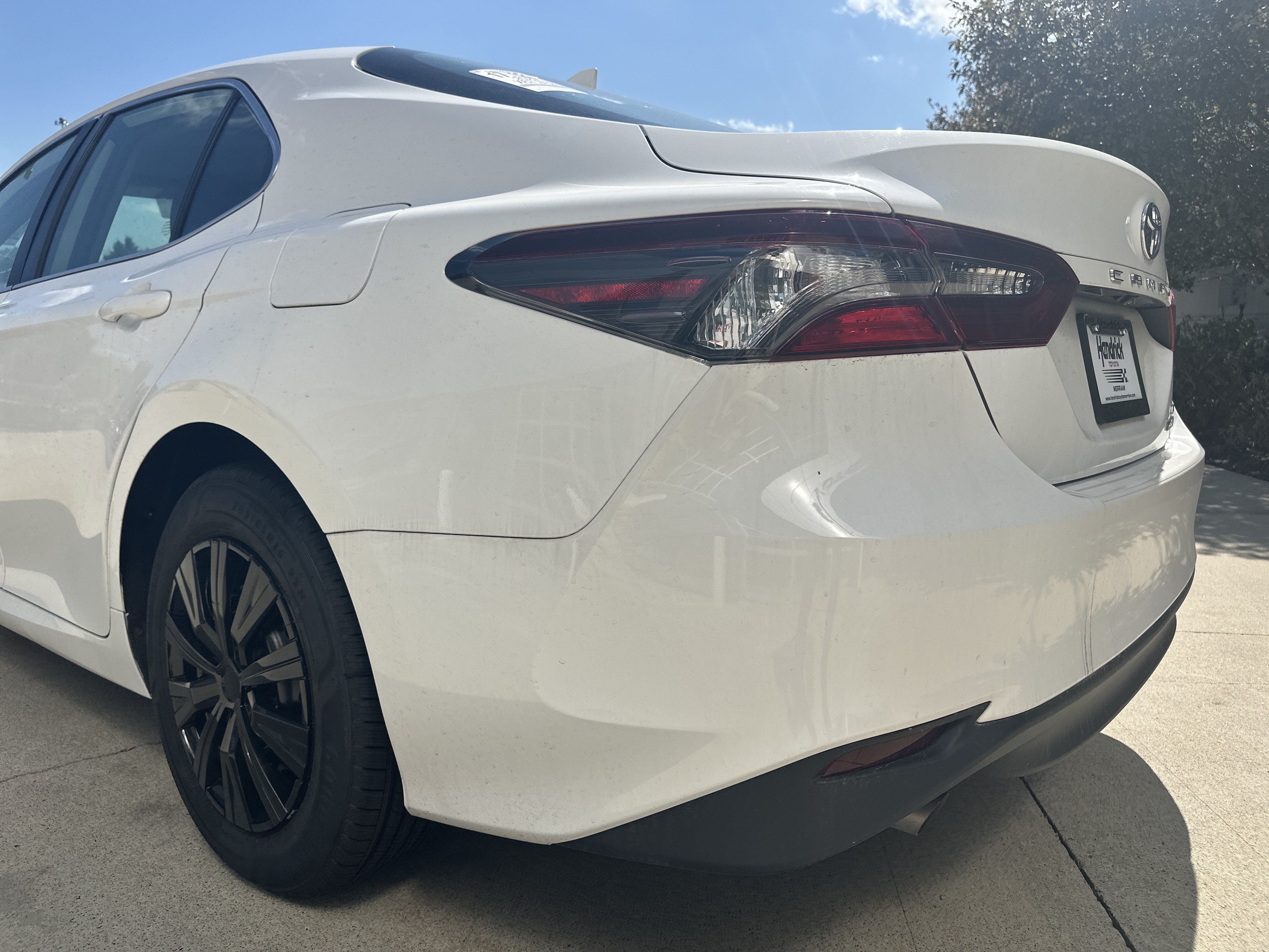 Used 2023 Toyota Camry LE FWD image 23