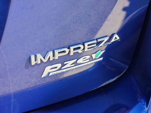 Used 2017 Subaru Impreza 2.0i image 24