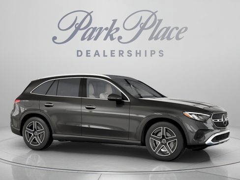 Used 2026 Mercedes-Benz GLC 300 image 30