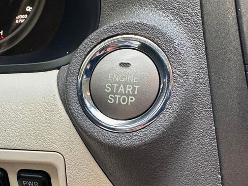 Used 2009 Lexus IS 250 image 36