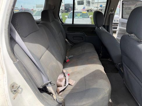 Used 2002 Nissan Xterra XE image 20
