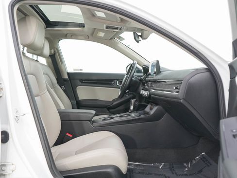 Used 2024 Honda Civic EX-L image 11