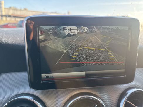 Used 2014 Mercedes-Benz CLA 250 CLA 250 image 28