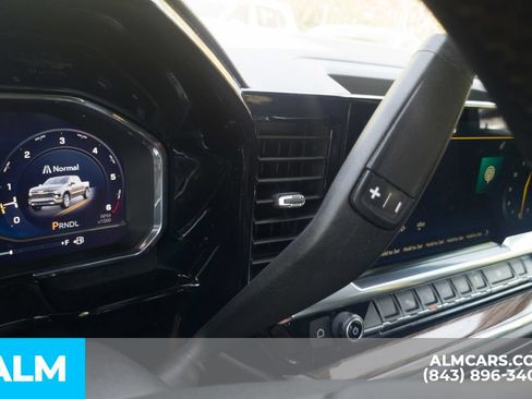 Used 2025 Chevrolet Silverado 1500 LT RWD image 33