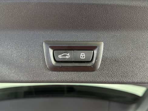 Used 2023 BMW X3 xDrive30i w/ Premium Package AWD/4WD image 34