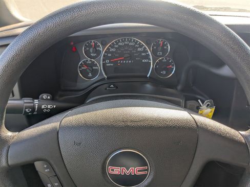 Used 2023 GMC Savana 2500 w/ Driver Convenience Package image 26