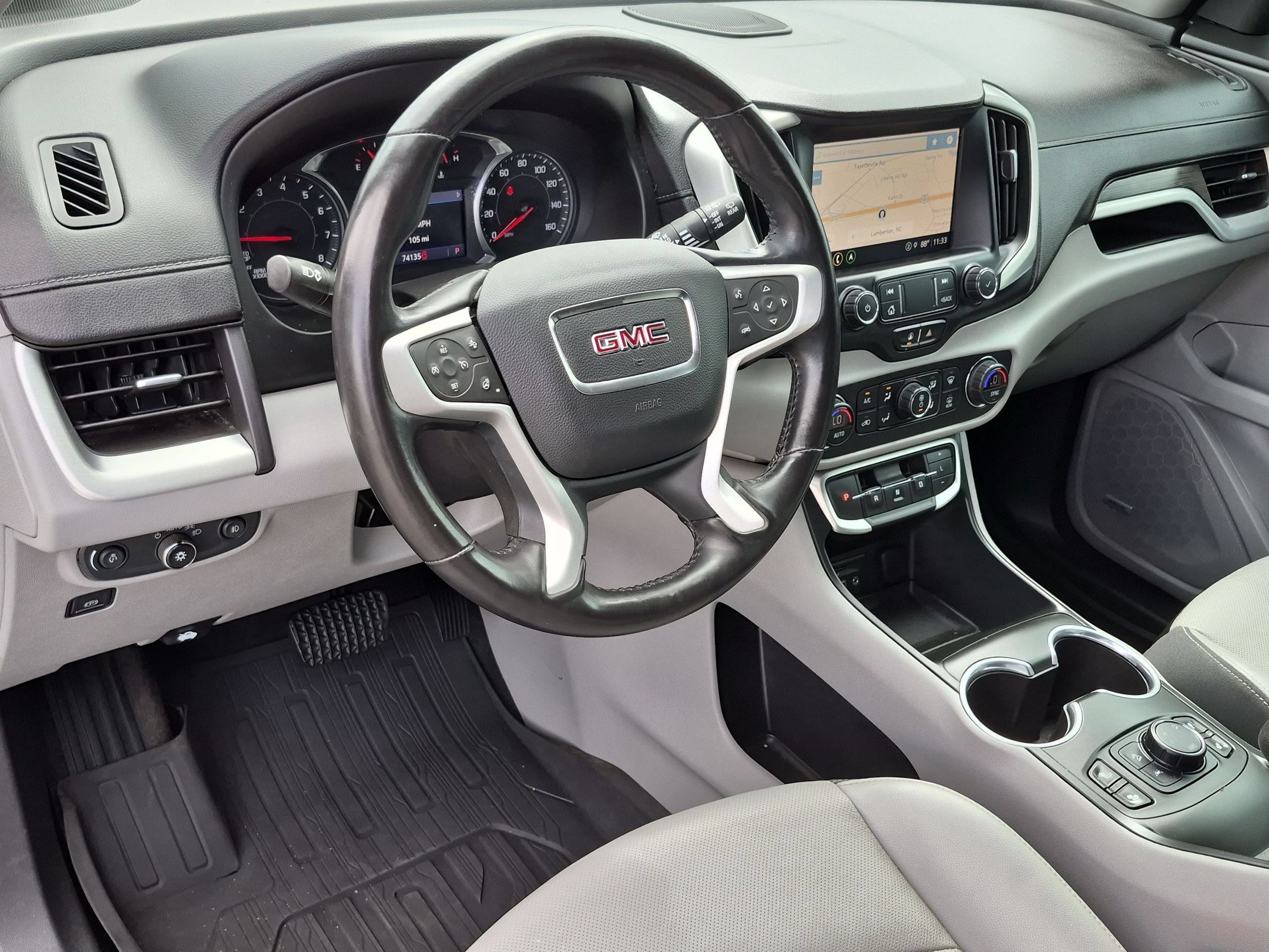 Used 2022 GMC Terrain SLT w/ Infotainment Package II AWD/4WD image 18