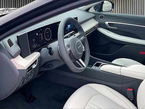 New 2026 Hyundai Sonata Limited image 6
