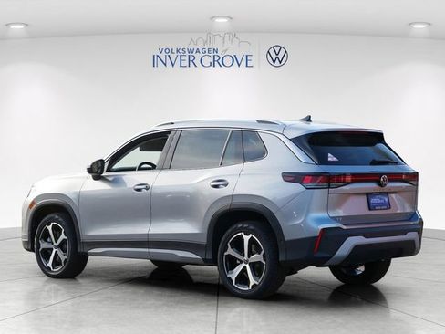 New 2026 Volkswagen Tiguan SE AWD/4WD image 3